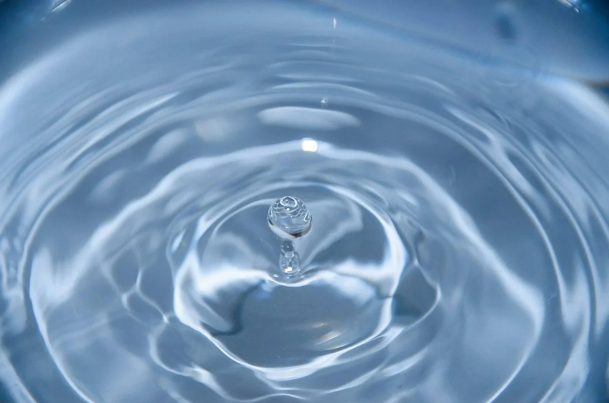Why You Don't Have to Drink 8 Glasses of Water a Day — and When You Actually Do Need to Drink More