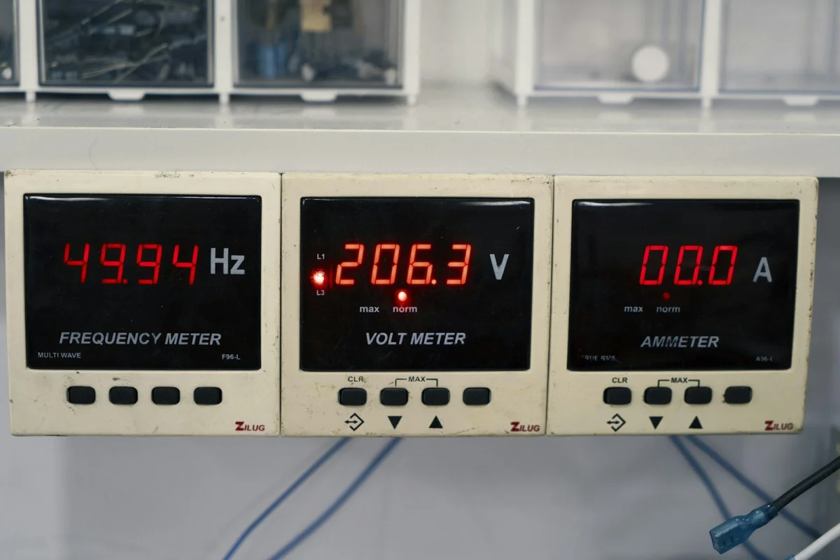 Frequency Converter — Hz, kHz, MHz, GHz & RPM Explained