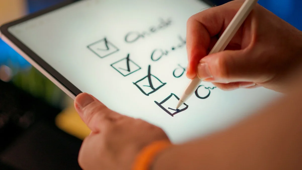 JSON Schema Validation and API Contracts: OpenAPI, Contract Testing, and Validation Libraries