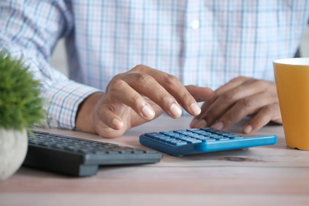Tax Calculator — Find Your Effective Tax Rate & Maximise Deductions